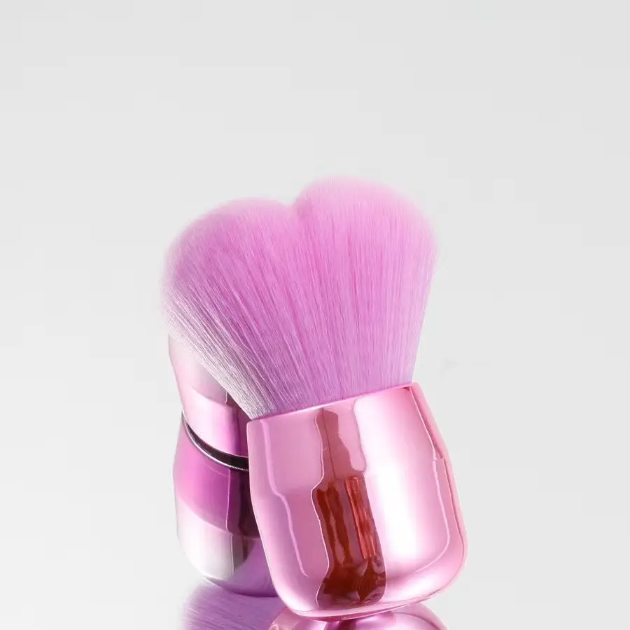 Mushroom Makeup Brush with Rhinestones for Blush & Powder - Image 16