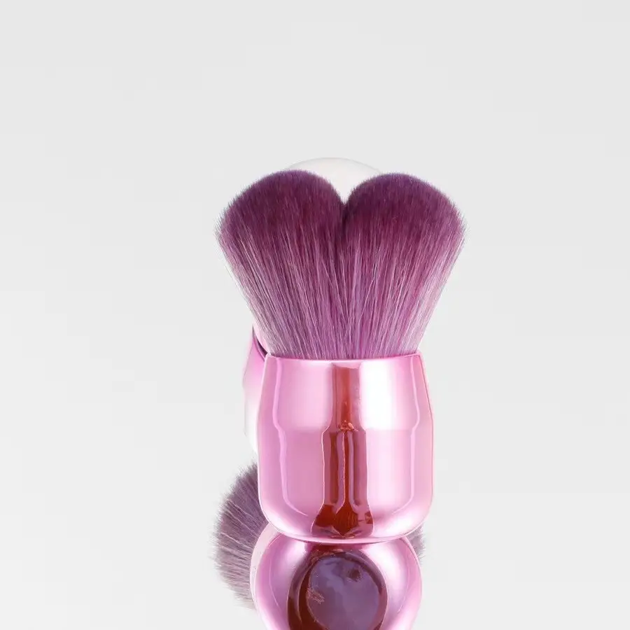 Mushroom Makeup Brush with Rhinestones for Blush & Powder - Image 17