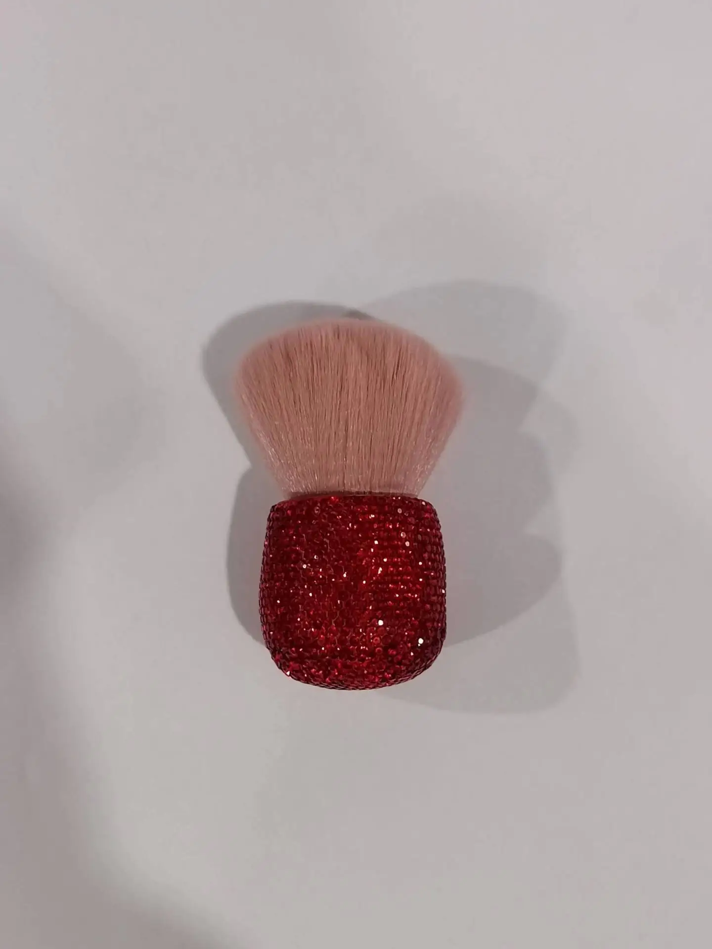 Mushroom Makeup Brush with Rhinestones for Blush & Powder - Image 9