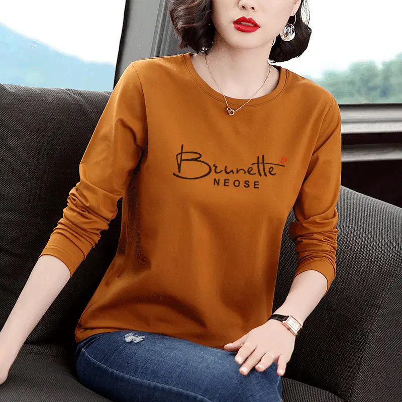 Women's Printed Long Sleeve T-Shirt White Medium to XL - Image 5