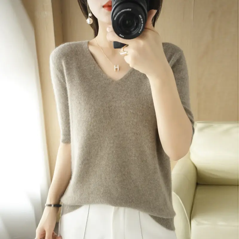 2025 V-Neck Red Knit T-Shirt Women - Image 7