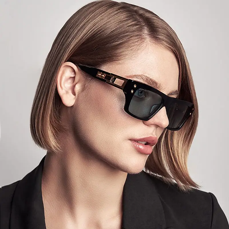 Men European Square Frame Sunglasses with Dark Tint