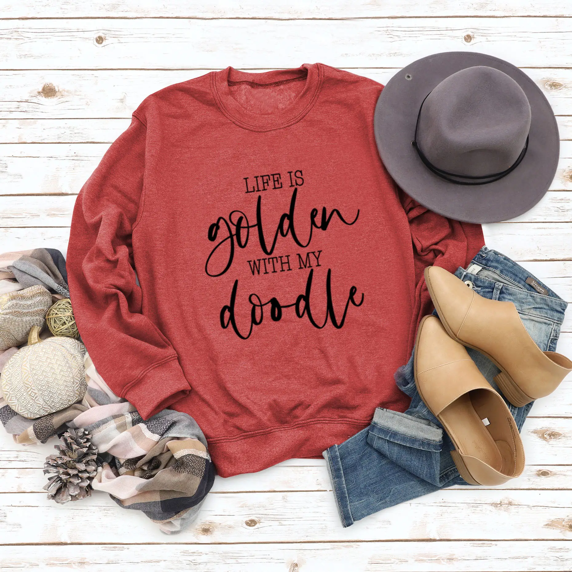 Golden Letter Printed Long Sleeve Sweatshirt Plus Size - Image 11