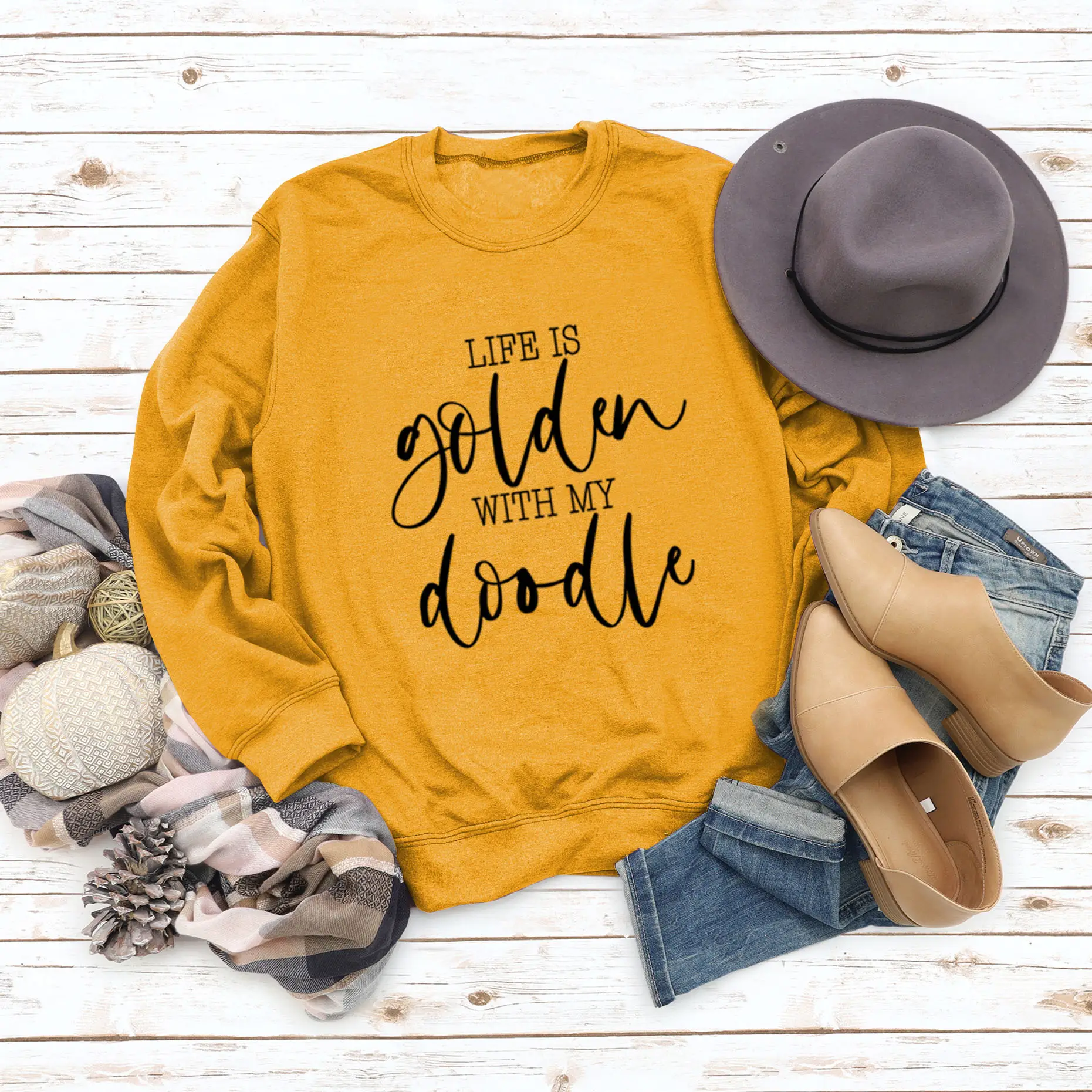 Golden Letter Printed Long Sleeve Sweatshirt Plus Size - Image 4
