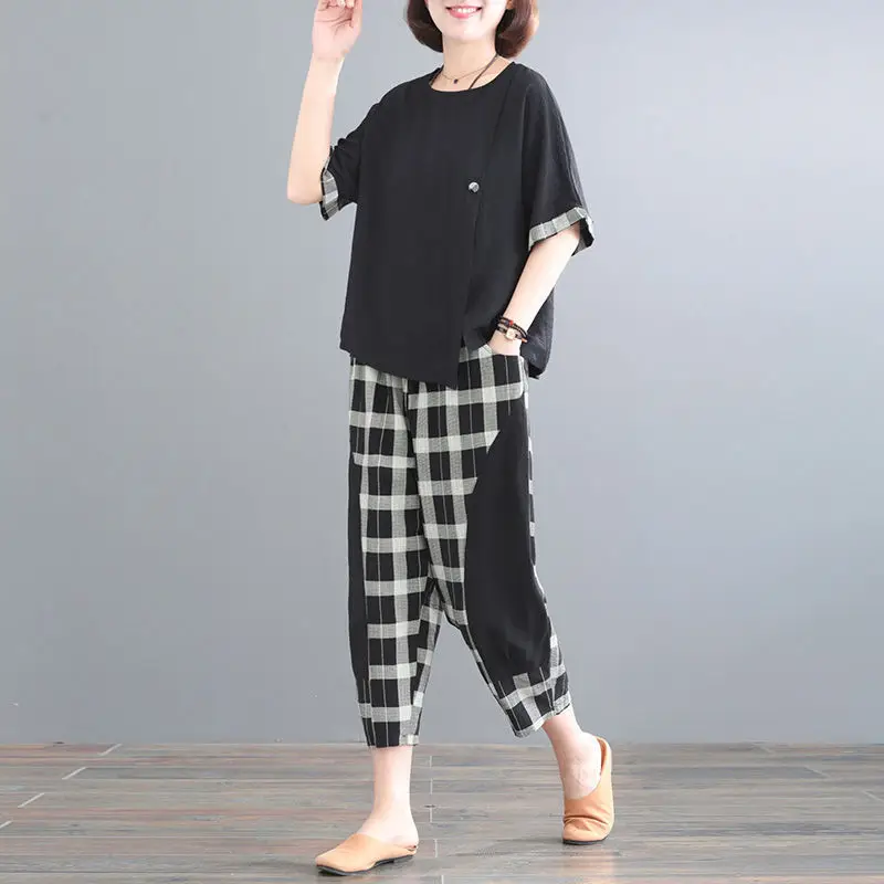 Women Plaid Patchwork 2-Piece Summer Suit Plus Size — feature 5