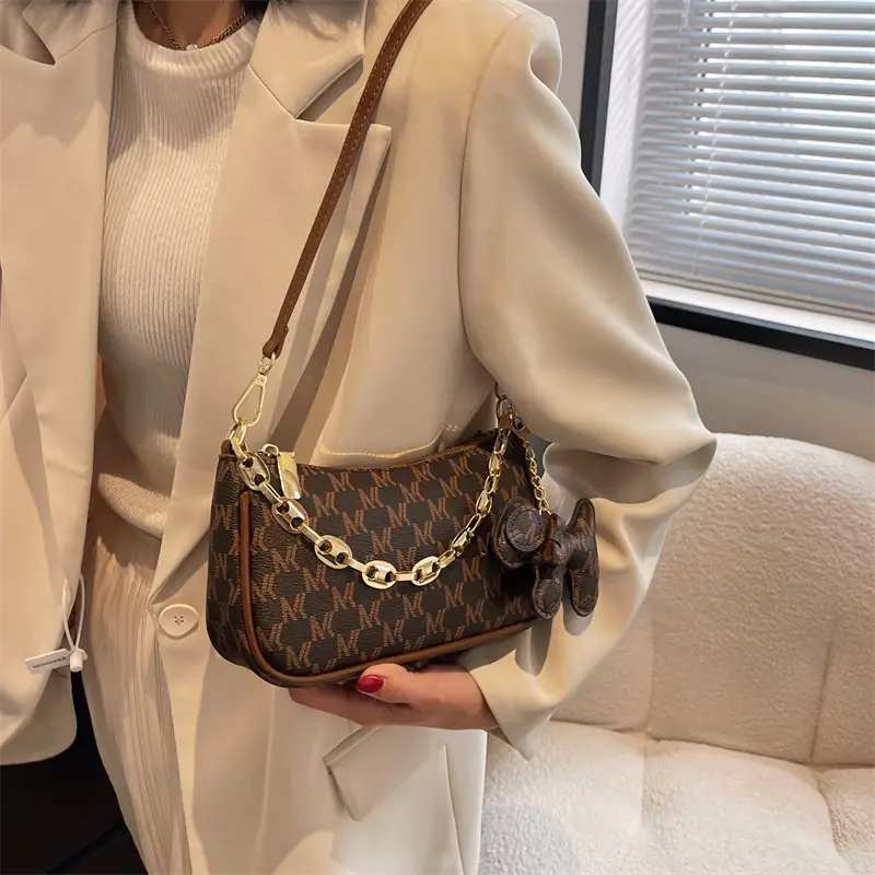 Women's Chain Shoulder Bag Black Gold Plated 2021