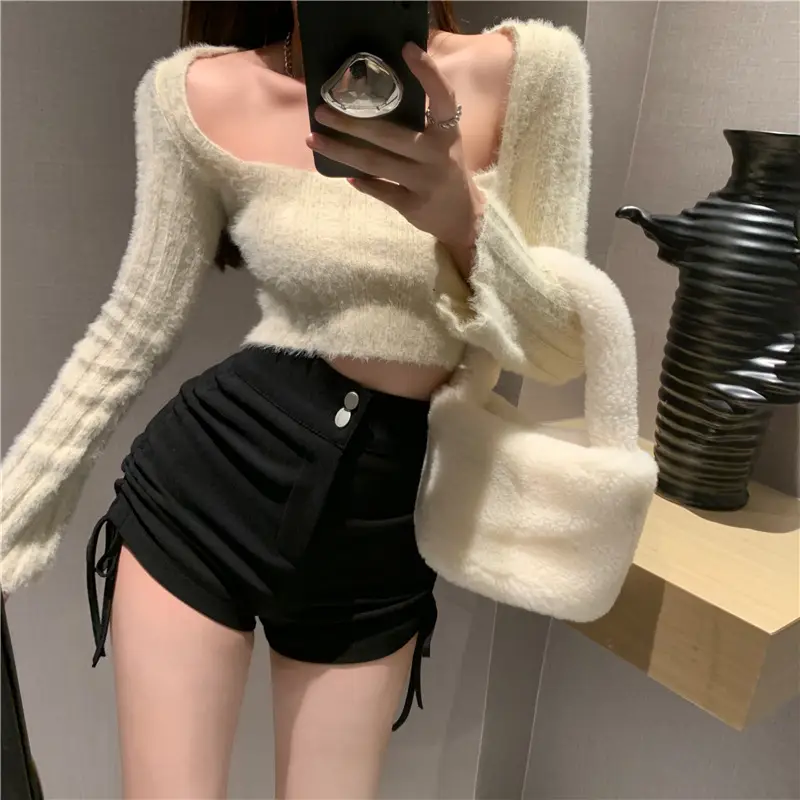 Women Black High Waist Slim Shorts with Lace