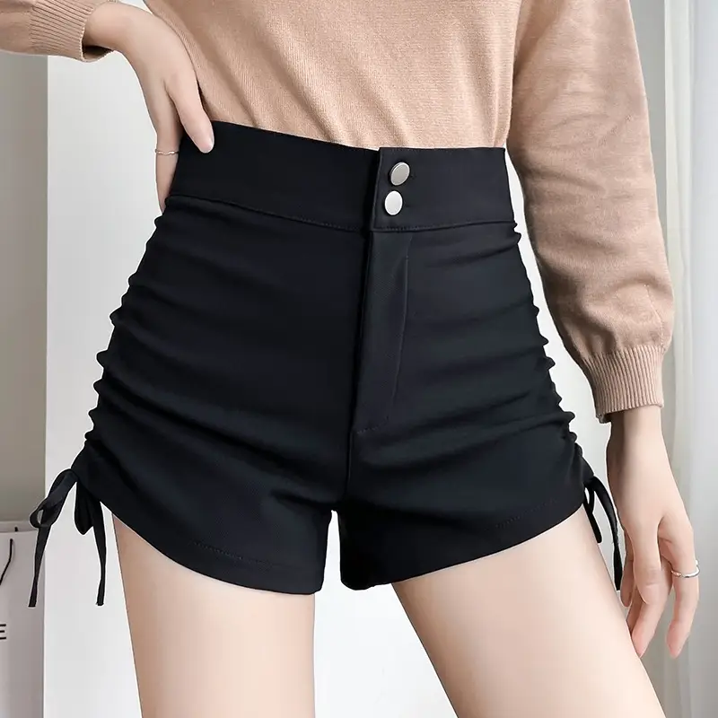 Women Black Drawstring Pleated Shorts - Image 4