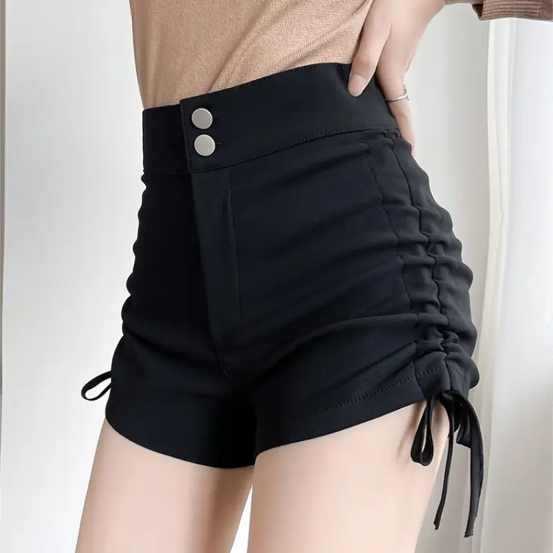 Women Black Drawstring Pleated Shorts - Image 2