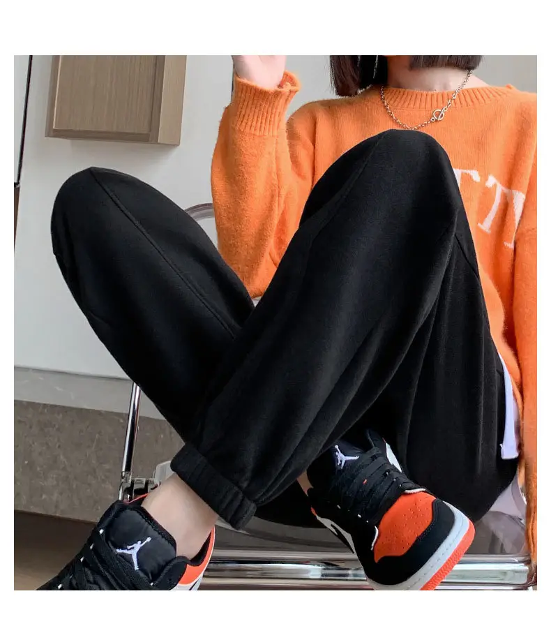 Women Gray Fleece Sweatpants Fall Winter Slimming Joggers — feature 15