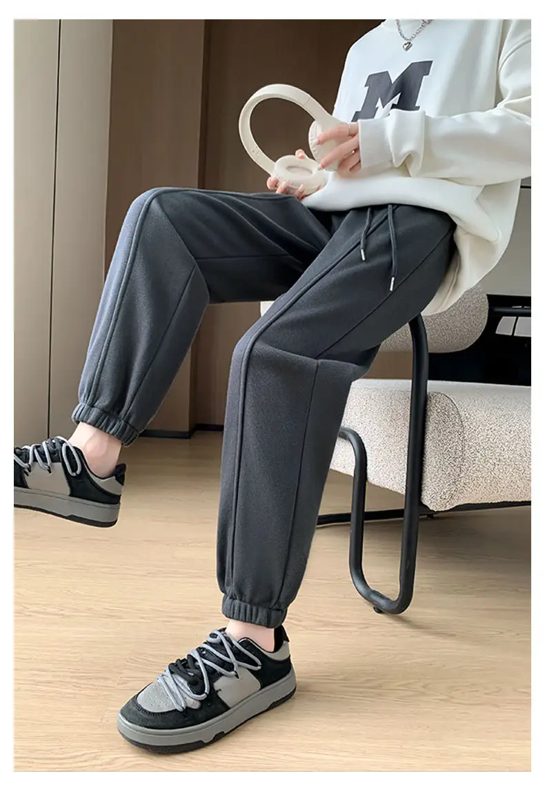 Women Gray Fleece Sweatpants Fall Winter Slimming Joggers — feature 22