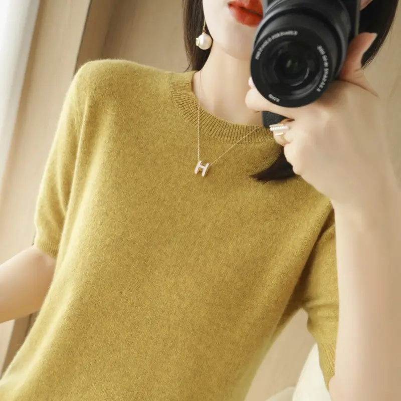 Women Pink Slim Fit T-Shirt Round Neck - Image 9