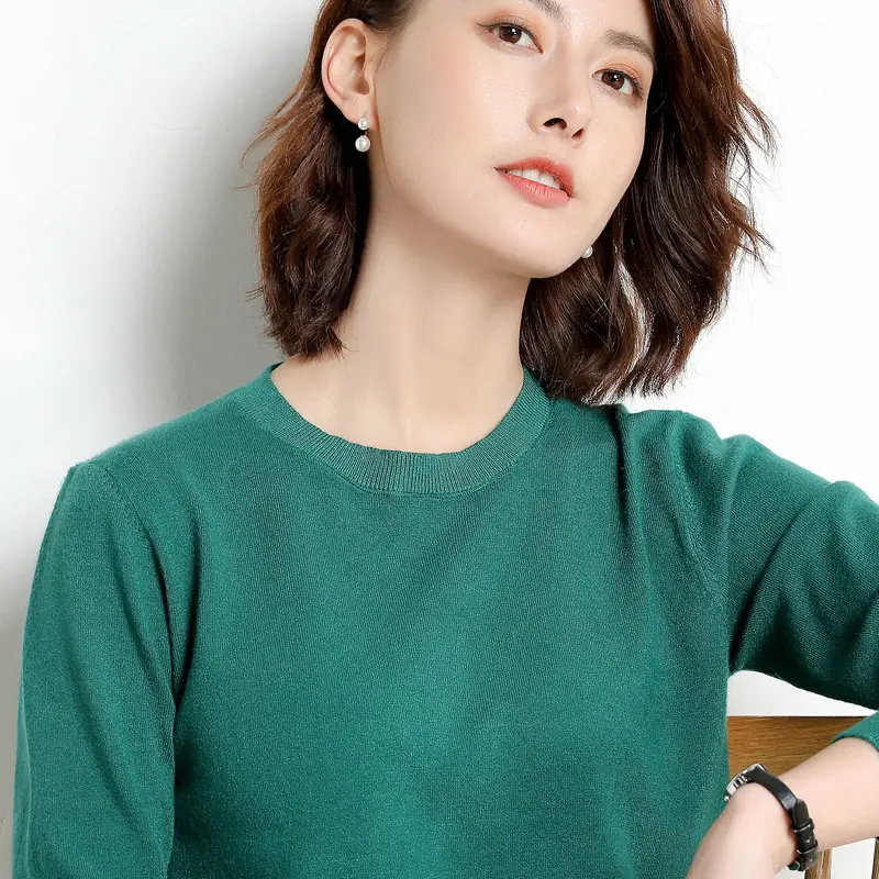 Women's Yellow Round Neck Slim Fit Sweater Large