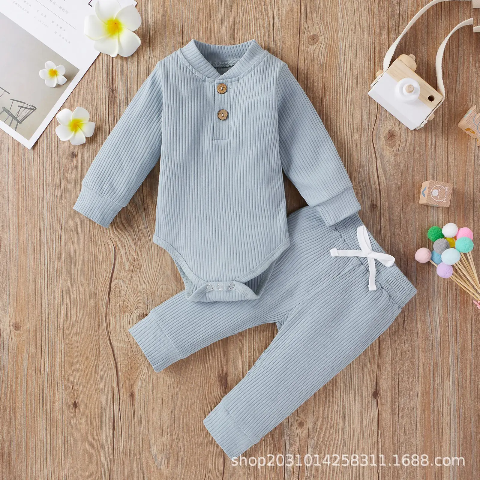 2022 Boys & Girls Grey Waffle Knit Pajama Set — feature 62