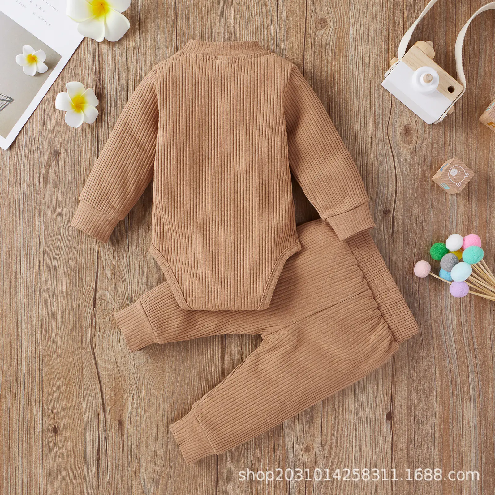 2022 Boys & Girls Grey Waffle Knit Pajama Set — feature 67