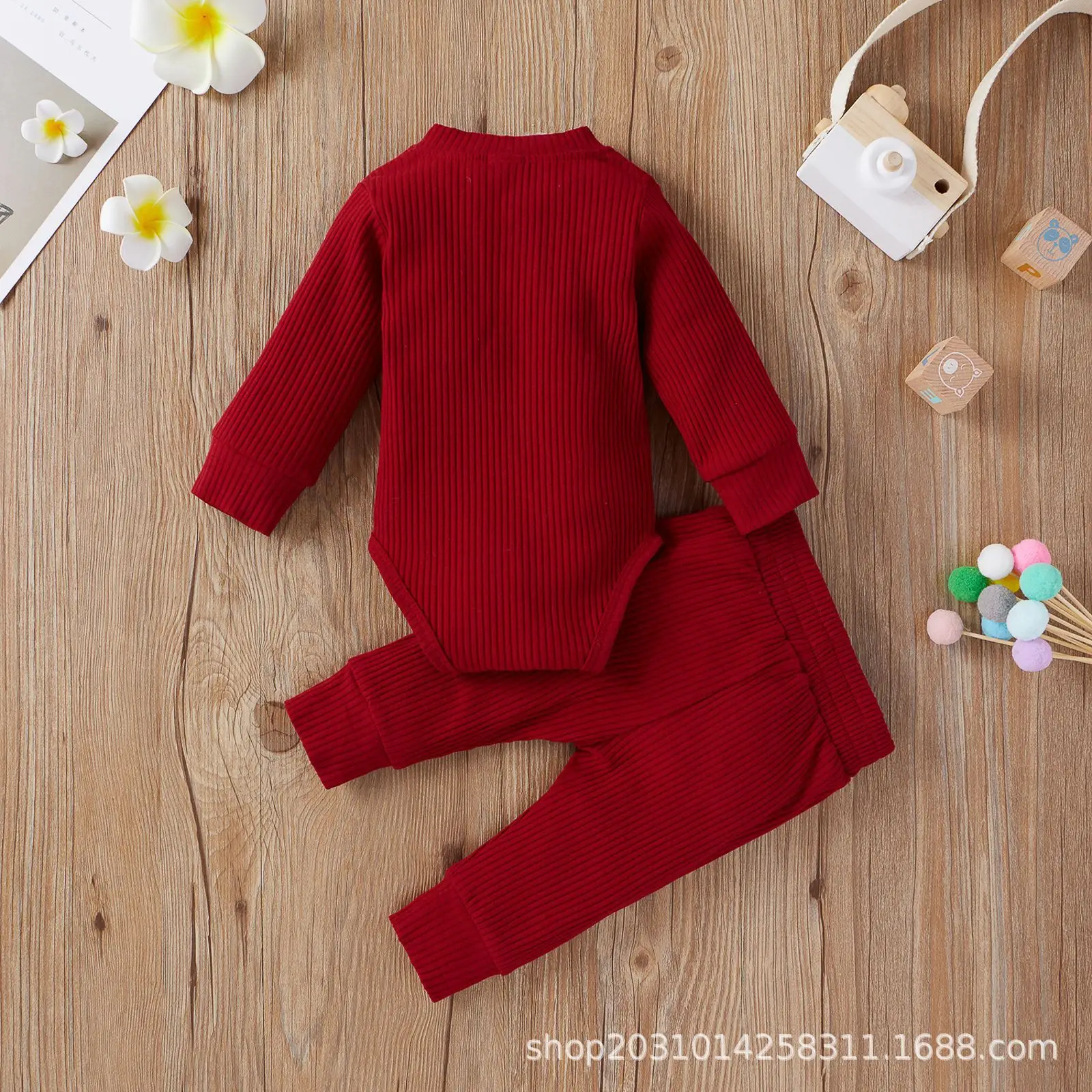 2022 Boys & Girls Grey Waffle Knit Pajama Set — feature 69