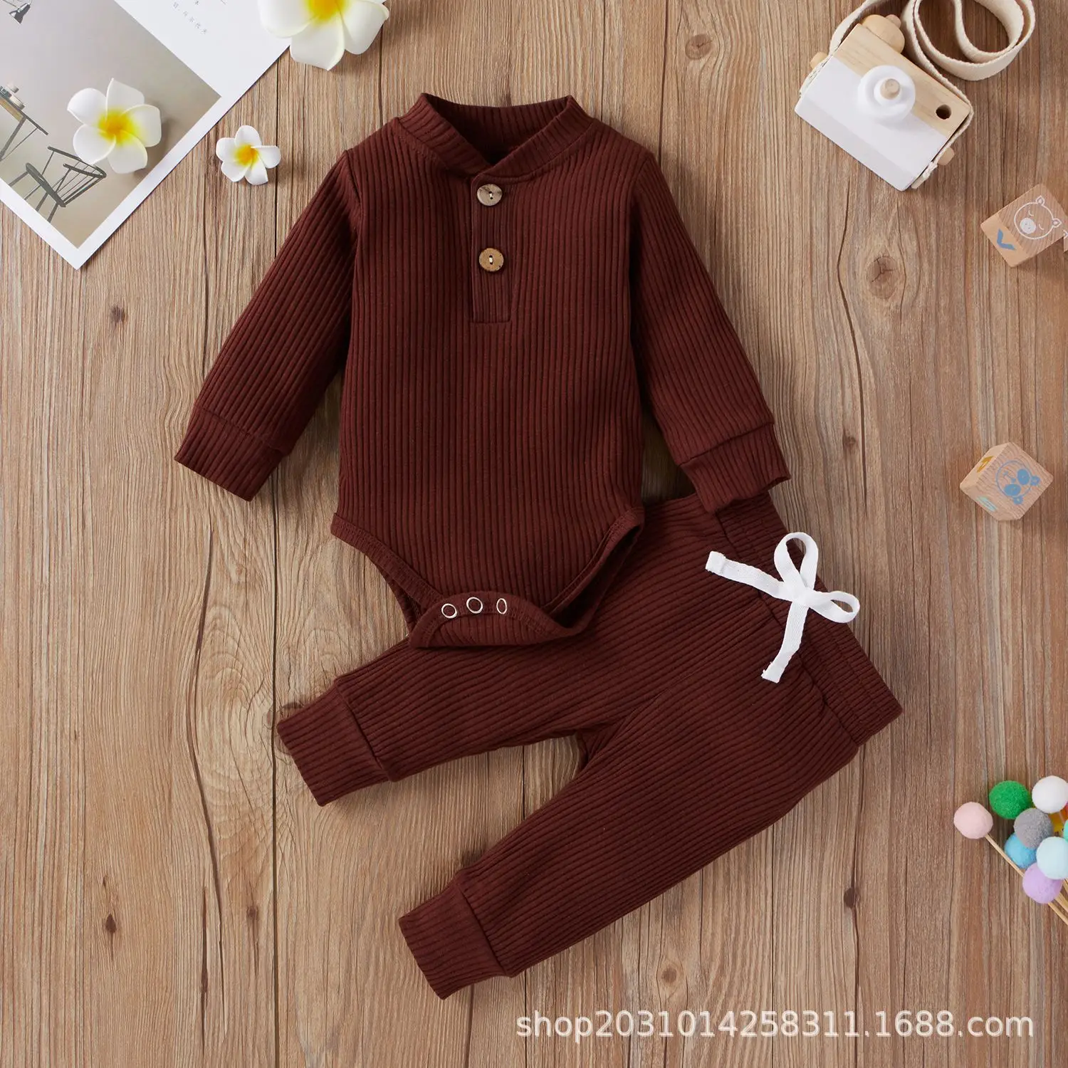 2022 Boys & Girls Grey Waffle Knit Pajama Set — feature 74