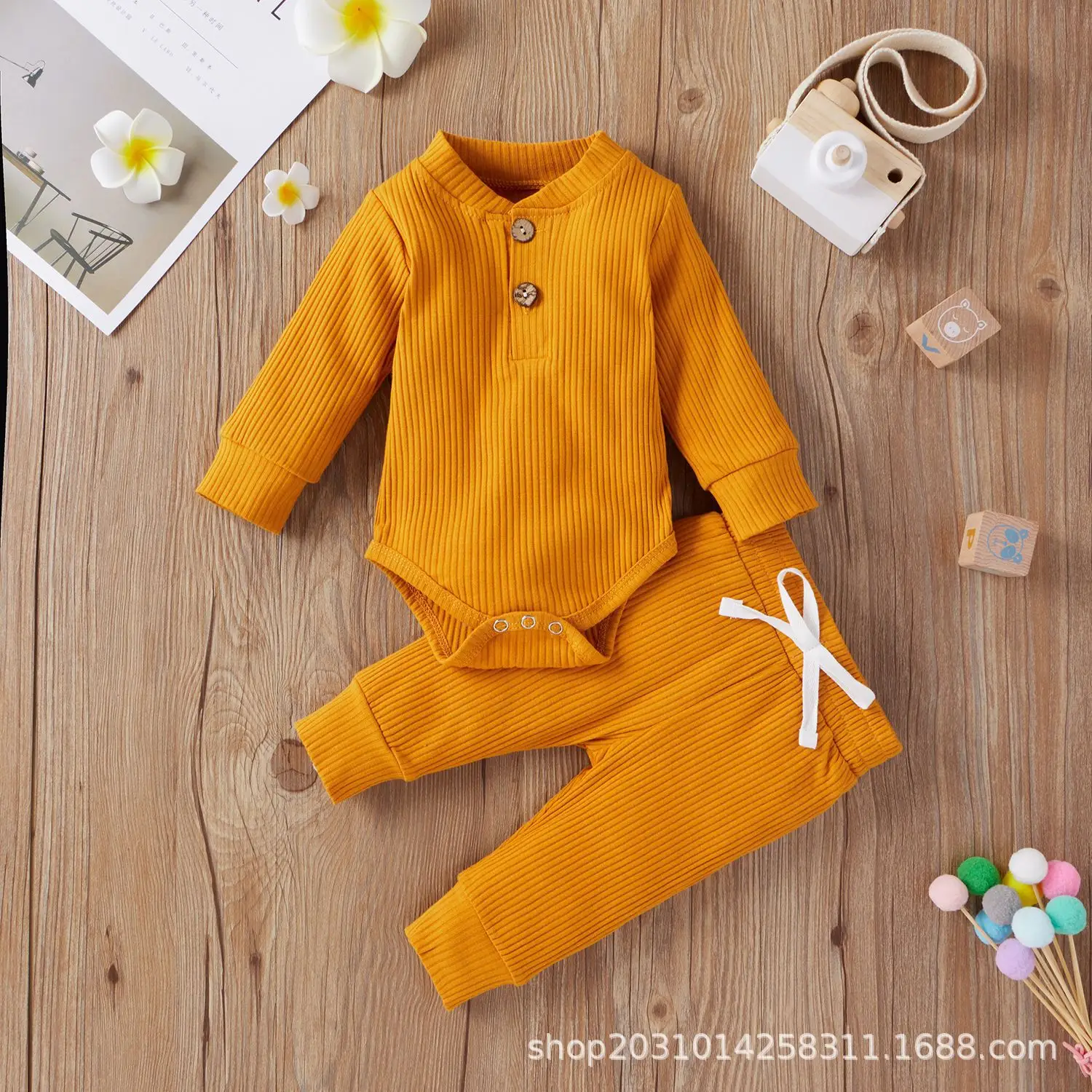 2022 Boys & Girls Grey Waffle Knit Pajama Set — feature 76
