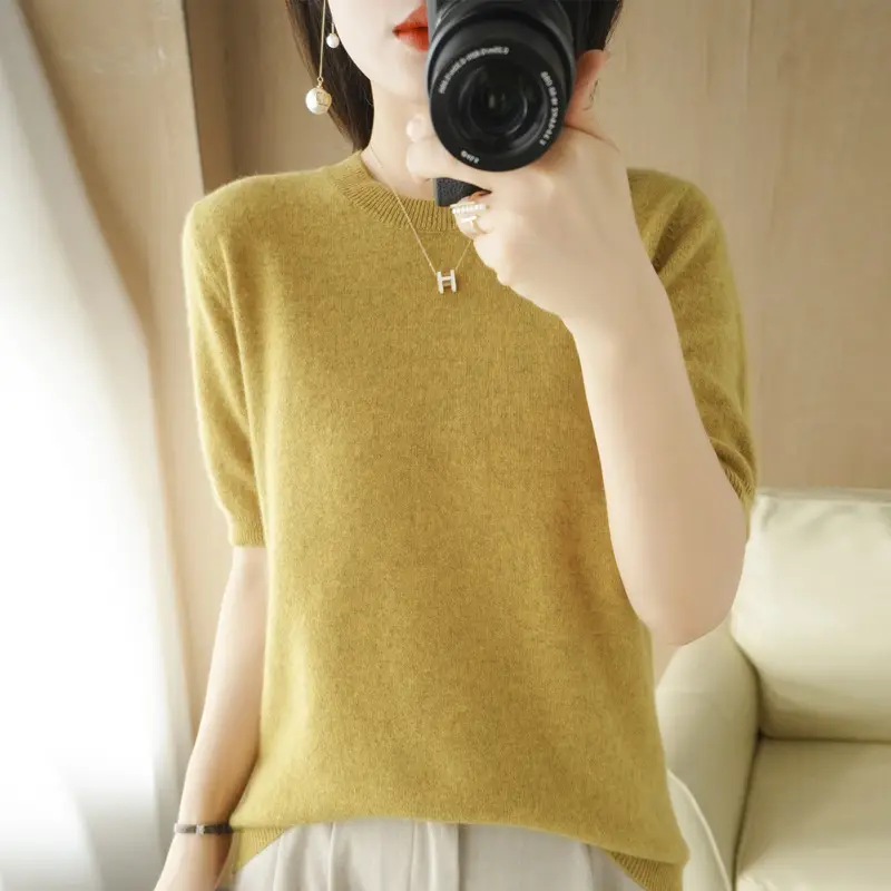 Women Blue Knitted T-Shirt Round Neck Short Sleeve - Image 5