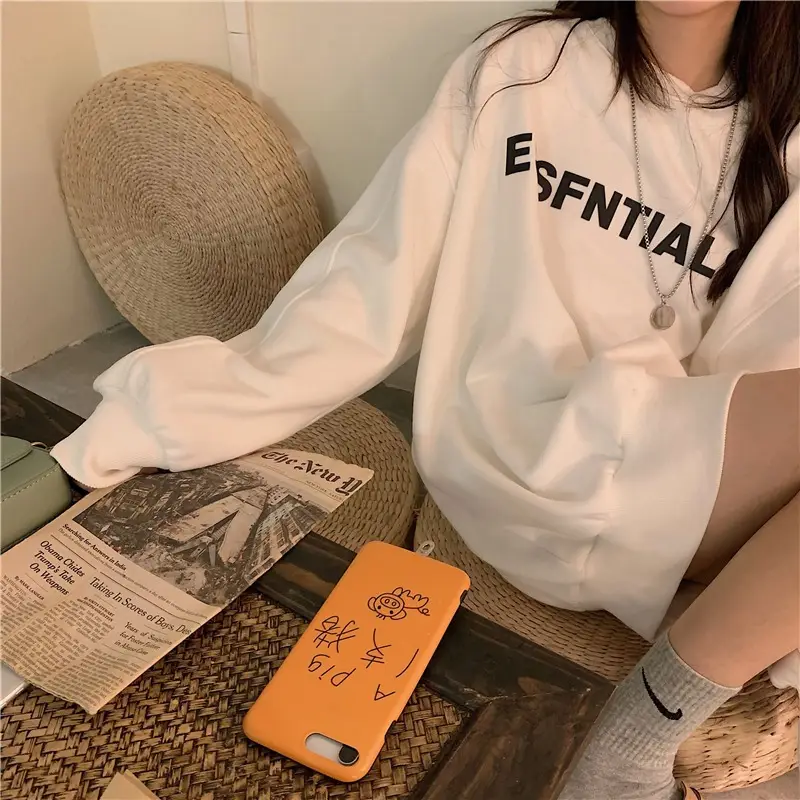 Women White Essential Print Sweatshirt 2025 - Image 6