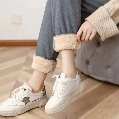 Women's Korean Fleece Lined Loose Leg Pants Cream Black