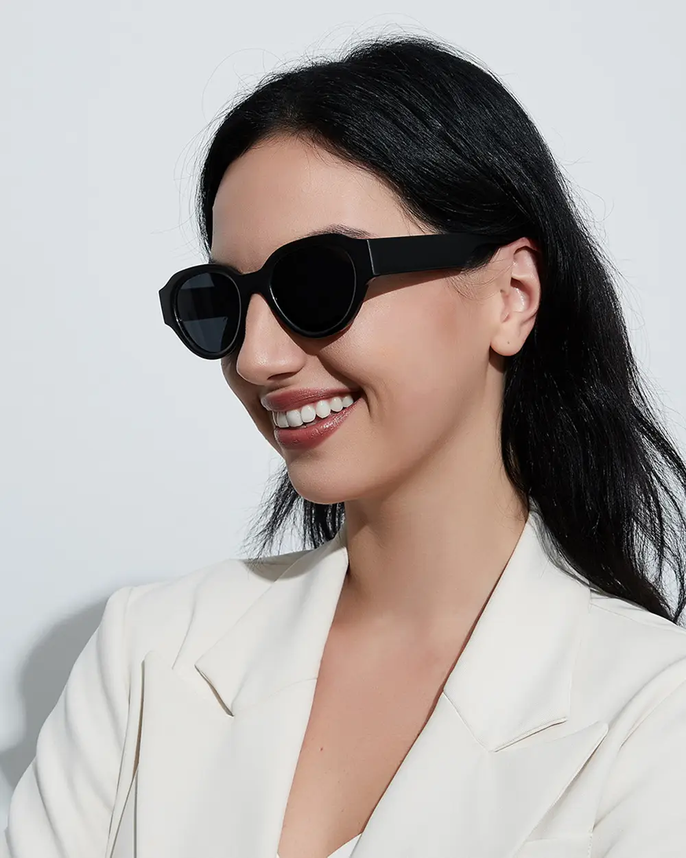 Xunge Oval Joker Sunglasses European American Retro Cat's Eye Women Men Wholesale — feature 3