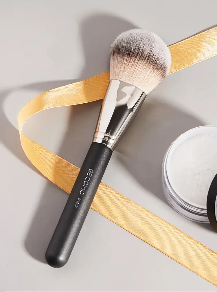 Gecomo Super Soft Makeup Brush for Beginners — feature 6