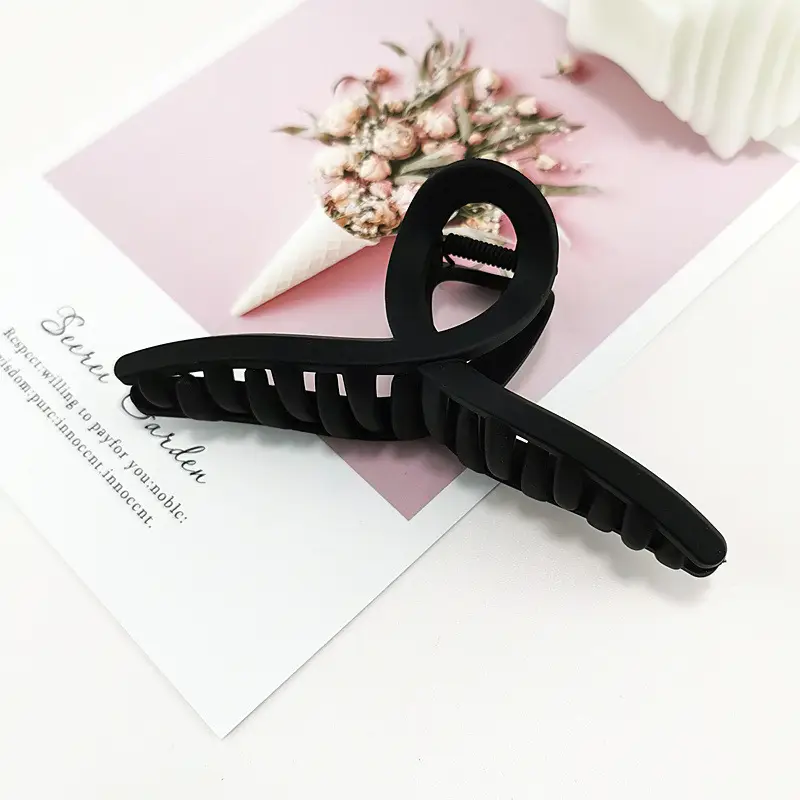 Green Cross Hair Grip Clip for Women - Image 25
