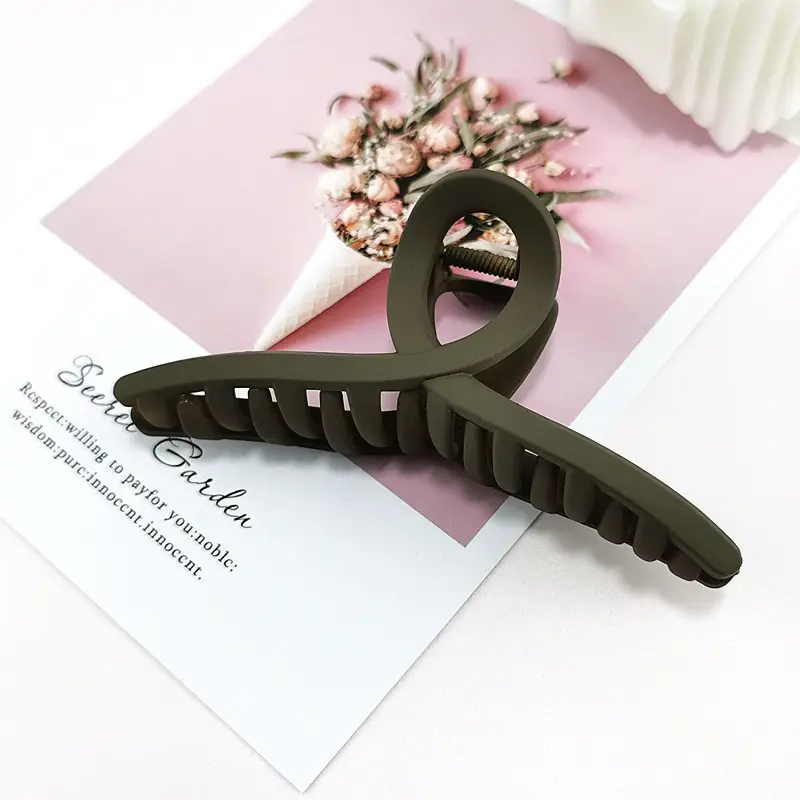 Green Cross Hair Grip Clip for Women - Image 26