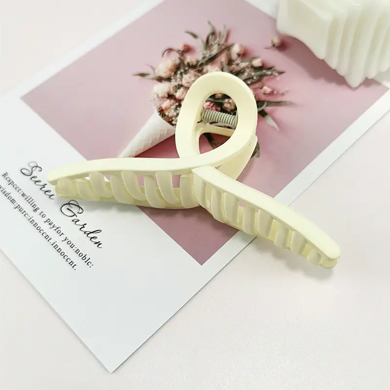 Green Cross Hair Grip Clip for Women - Image 31