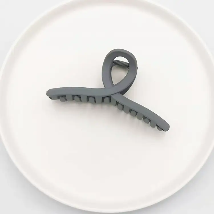 Green Cross Hair Grip Clip for Women - Image 7