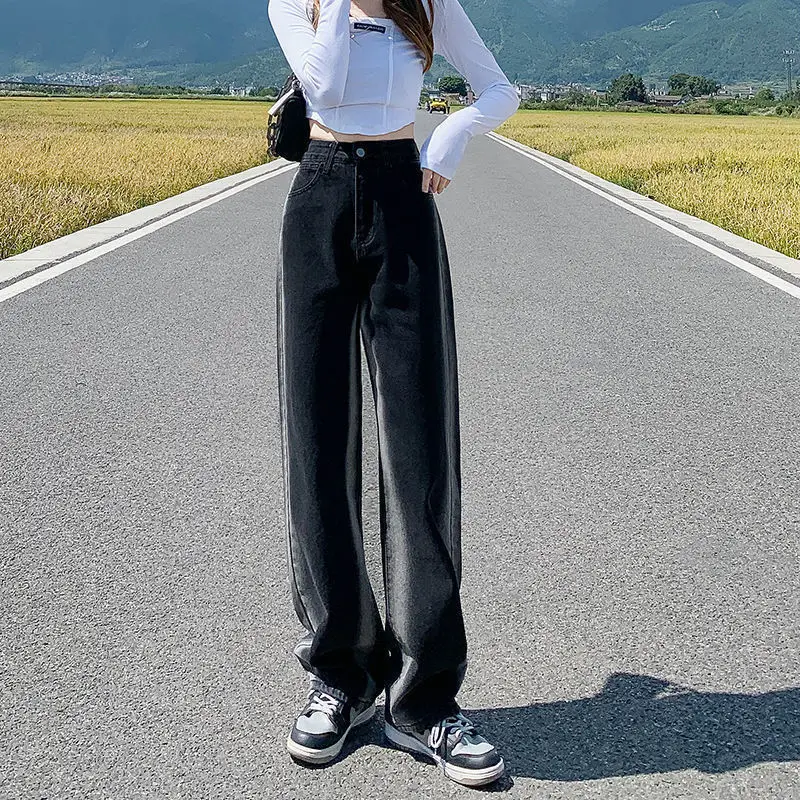 Black Gradient Slimming Jeans Women 2022 - Image 3