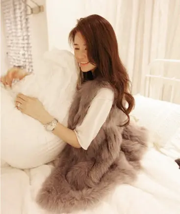 Women Gray Faux Fur Vest Waistcoat Style — feature 15