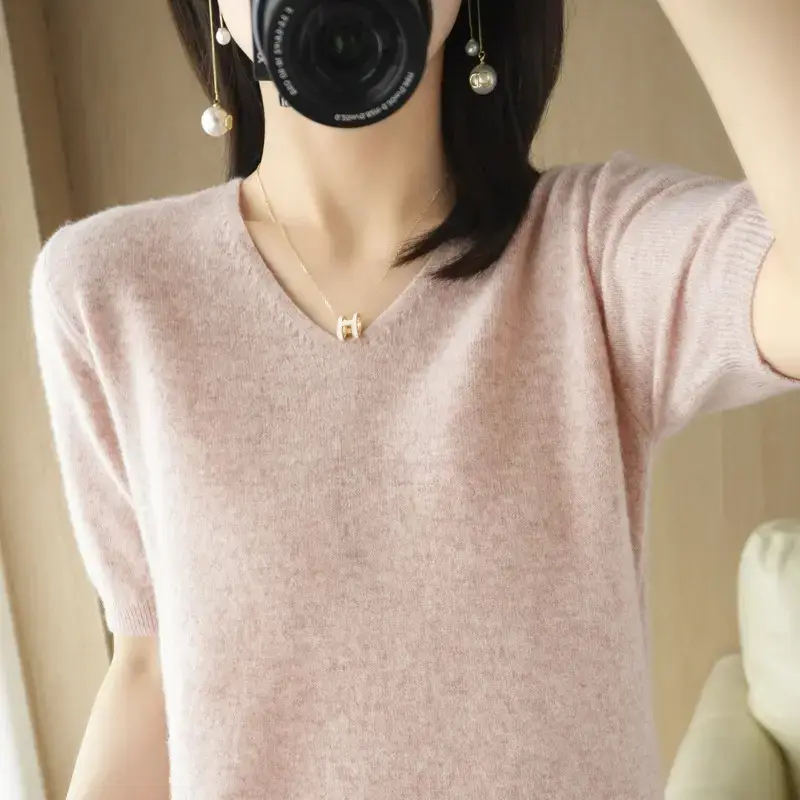 Blue V-Neck Knitted Women's Short Sleeve Pullover - Image 3