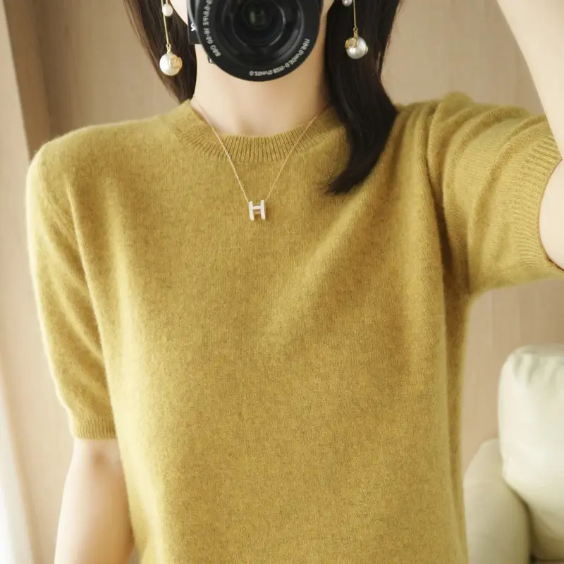 Women Green Knit Pullover Round Neck Slim Fit 2025
