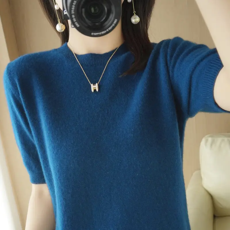 Women Green Knit Pullover Round Neck Slim Fit 2025
