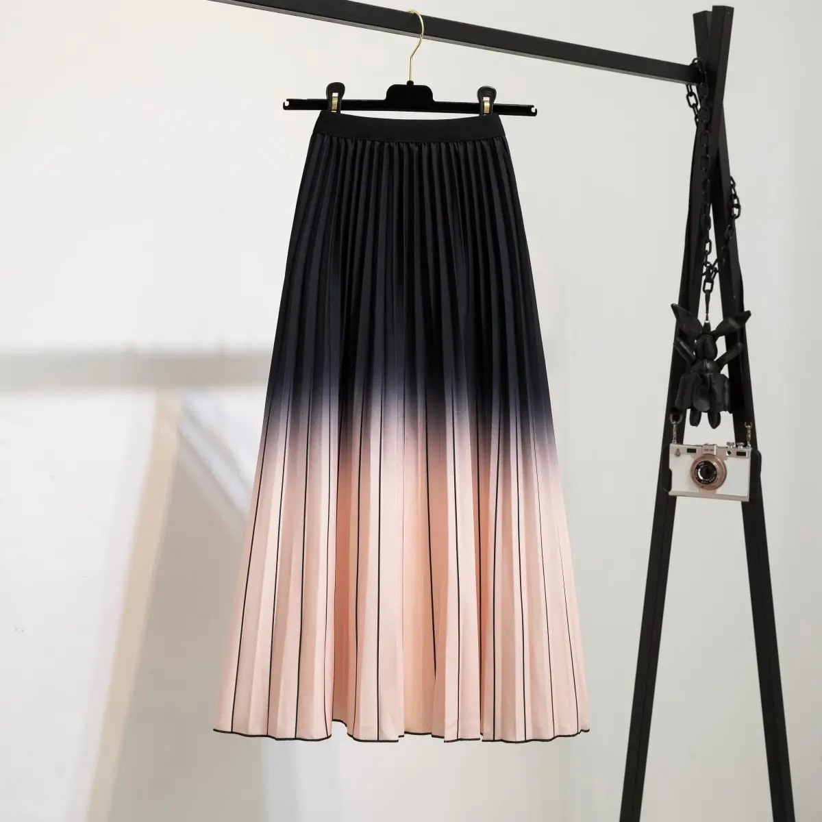 Printed Leopard Print Pleated Skirt for Women - Image 23