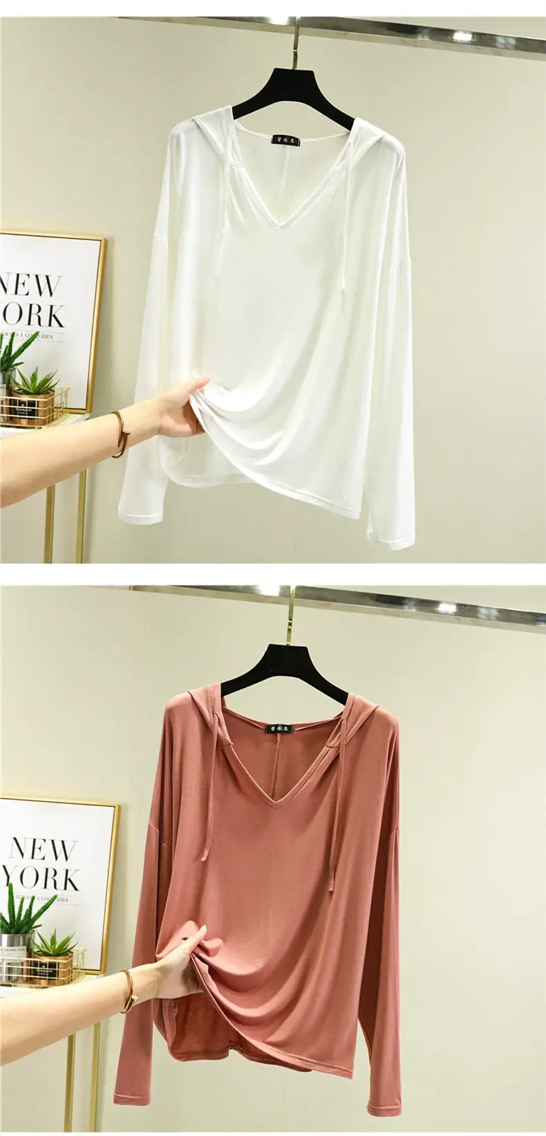 Women Long Sleeve V Neck T-Shirt Light Blue Large — feature 17