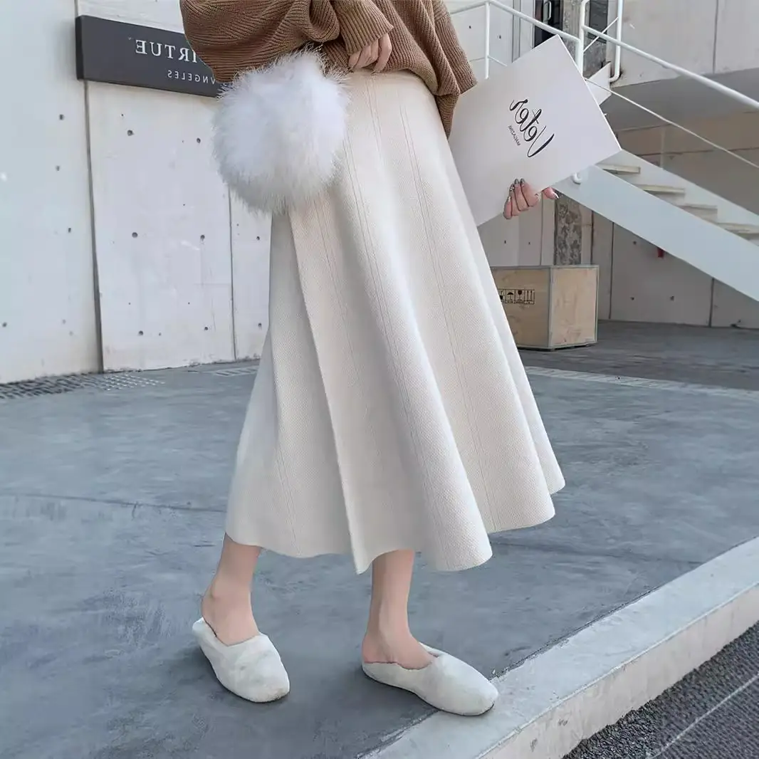 Women's Cream Pleated Mid-Length Knitted Skirt Set - Image 7