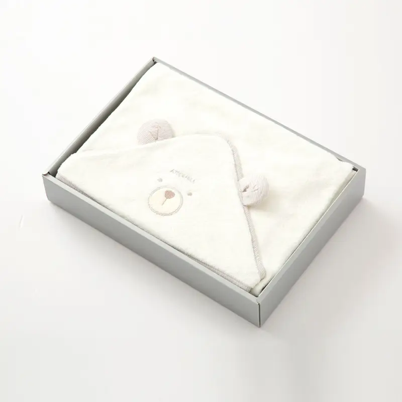 Newborn Hooded Bath Towel Cream White - Image 4