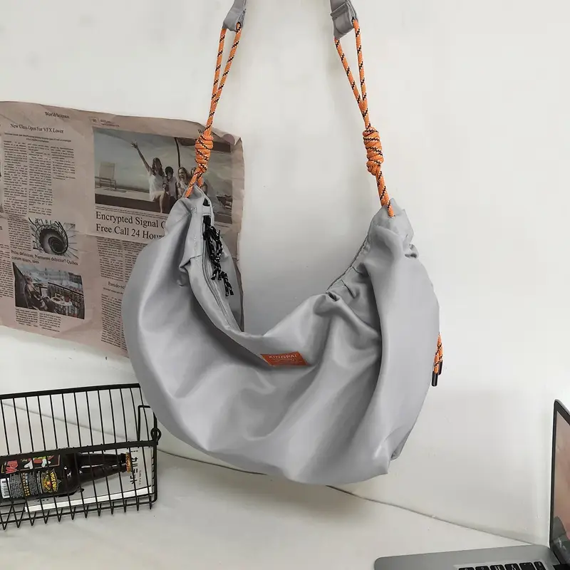 Men's Nylon Sports Bag Large Capacity Crossbody Yoga Backpack - Image 3