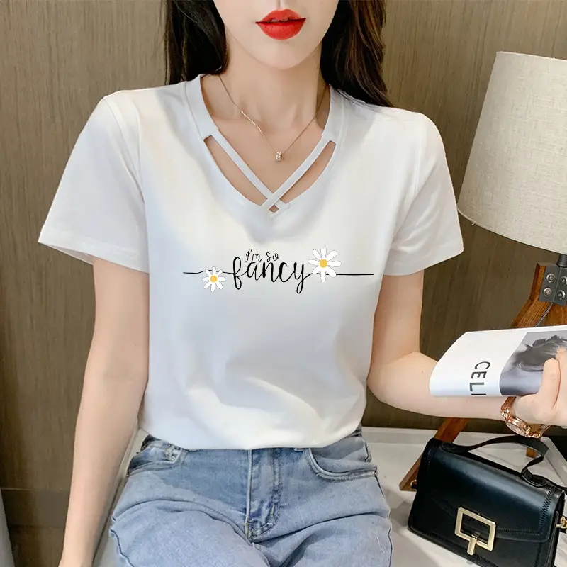 Women Pink V-Neck T-Shirt with Daisy Print - Image 25