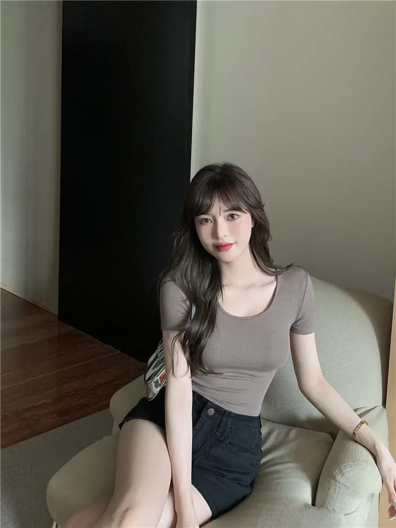 Women Black Crop Top Short Sleeve 2025 — feature 15