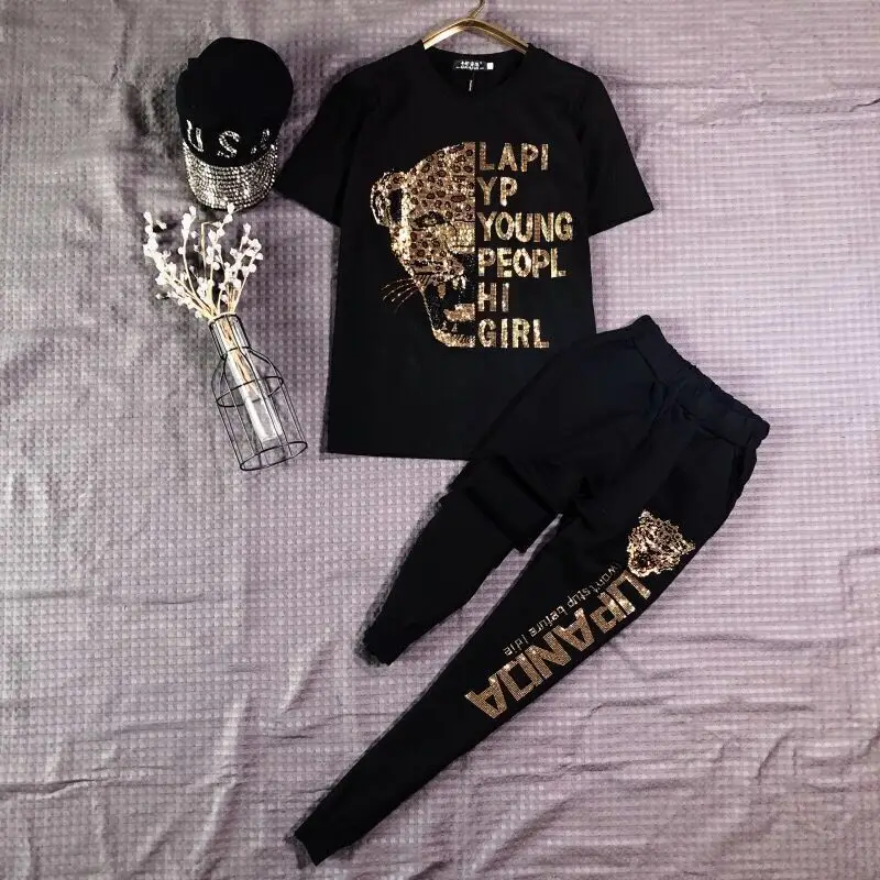 Black Graphic Women's Summer Suit with Gold Chain & Leopard Print — feature 3