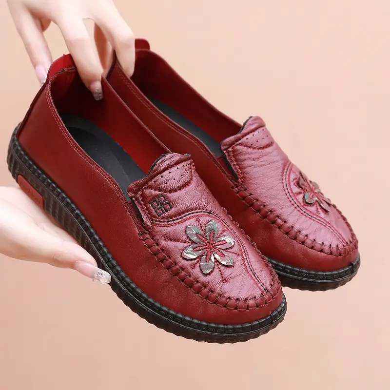 Women's New Old Beijing Cloth Shoes Soft Polyurethane Milk Shoes Flat - Image 4