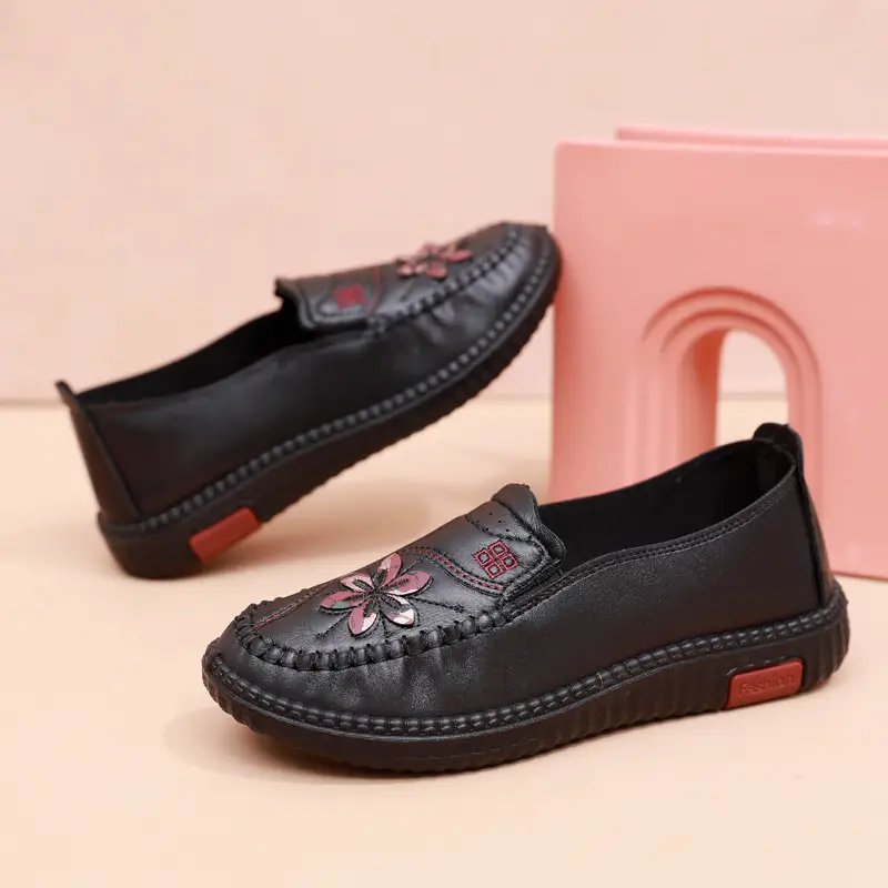 Women's New Old Beijing Cloth Shoes Soft Polyurethane Milk Shoes Flat - Image 5