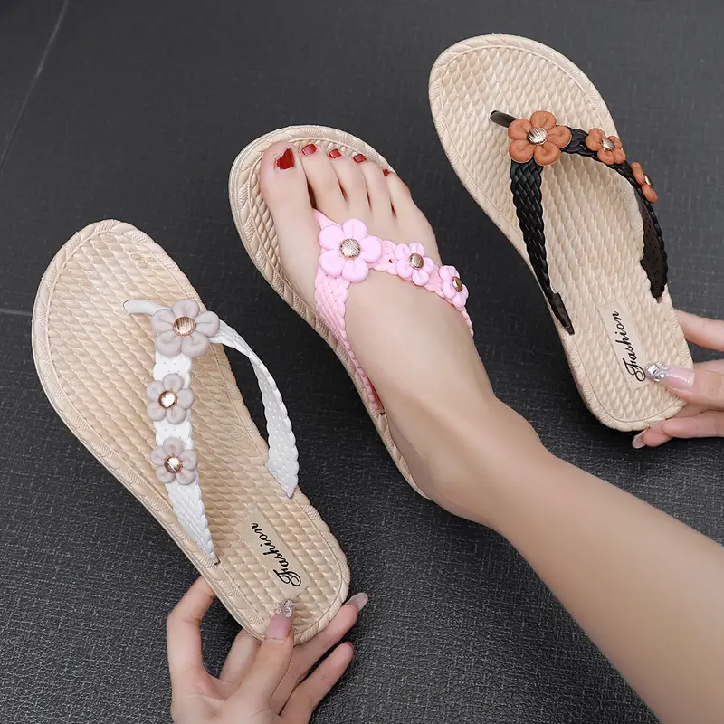 Women's Green Butterfly Flat Sandals Summer Flip Flops