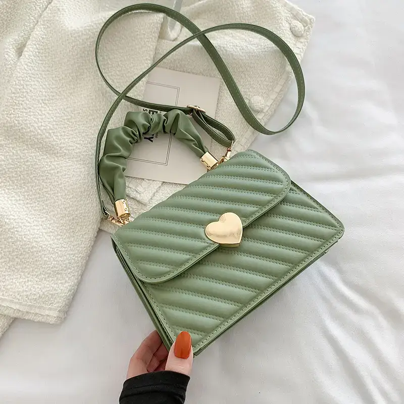 Fashion Texture Pleated Shoulder Crossbody Bag Beige 2022 - Image 3