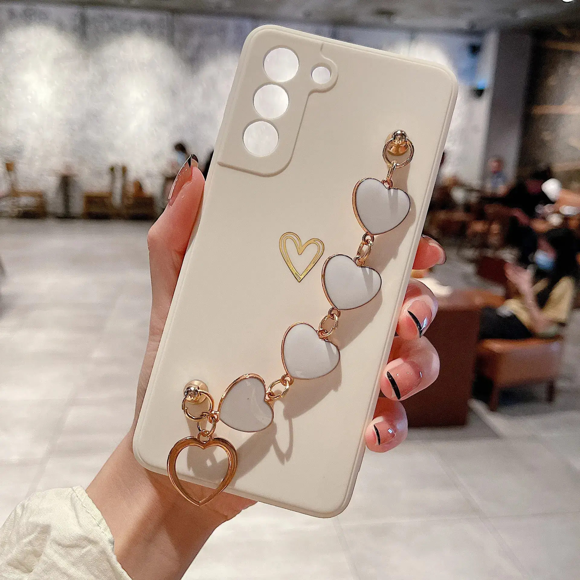 Samsung A56 Heart Chain Phone Case Gold Foil Anti-Drop - Image 6