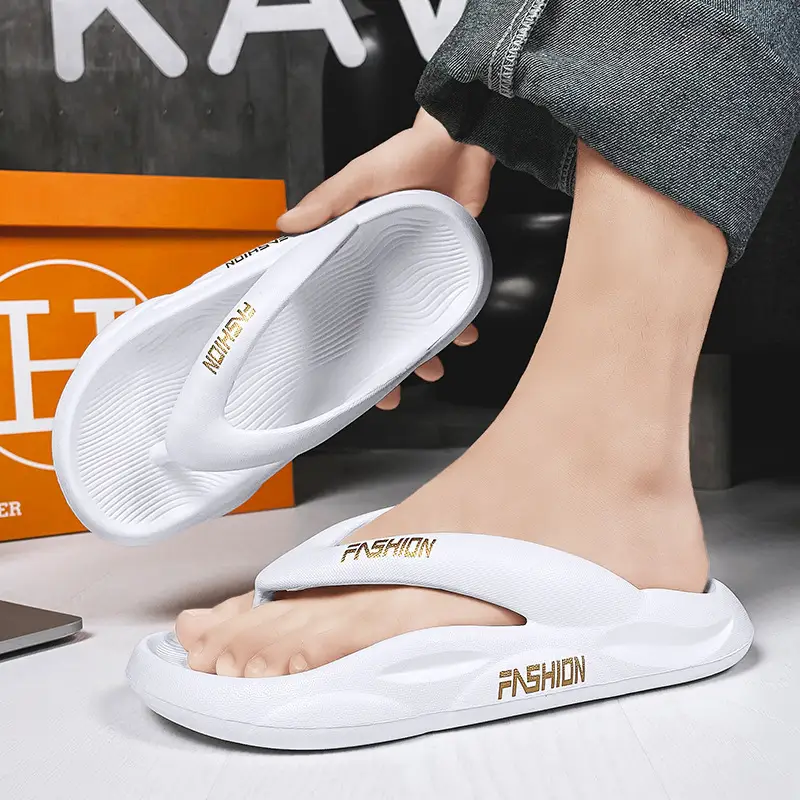 2024 Black Fashion Flip Flops for Men